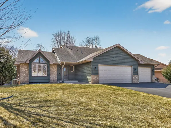 3882 121st Cir NW, Coon Rapids, MN 55433