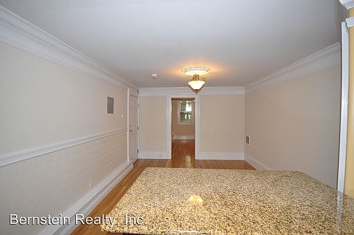 5th image of 819 14th St