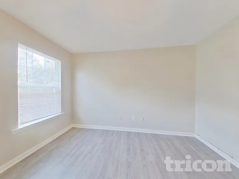 3543 Arvin Dr — Photo 7