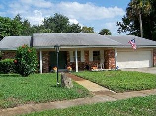 1705 S Lilac Cir, Titusville, FL 32796