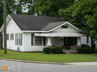 211 W Church St, Sandersville, GA 31082