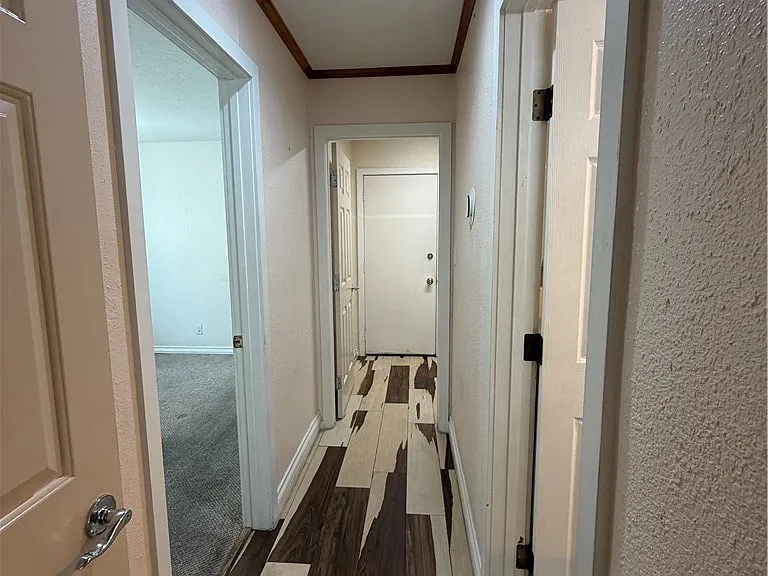 3194 Bel Air Dr — Photo 28