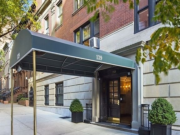 5th image of 139 E 94th St APT 2D