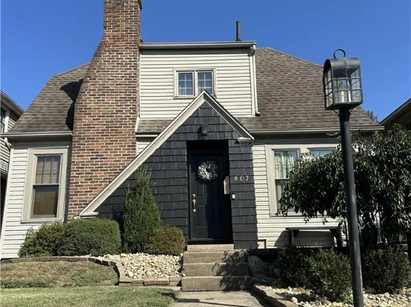 807 Harrison Ave, Cambridge, OH 43725