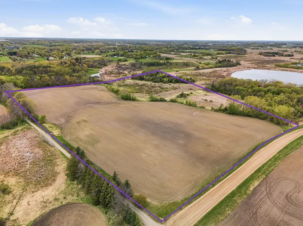 6233 Willow Dr, Hamel, MN 55340
