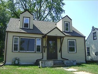 1st image of 1720 Loomis St