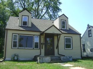 1720 Loomis St, Rockford, IL