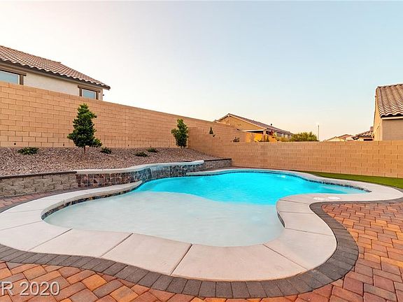 2nd image of 8269 Skye Blue St