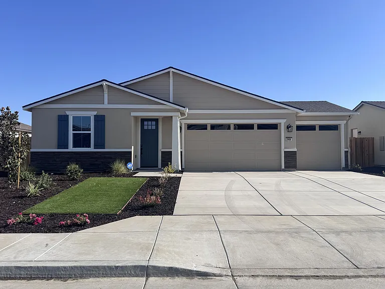 7408 Brenner Pass Way — Photo 11
