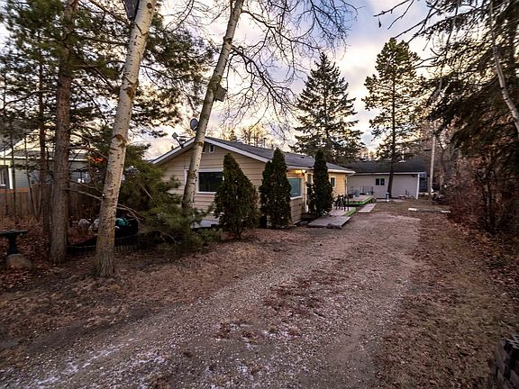 2nd image of 5823 50th Ave