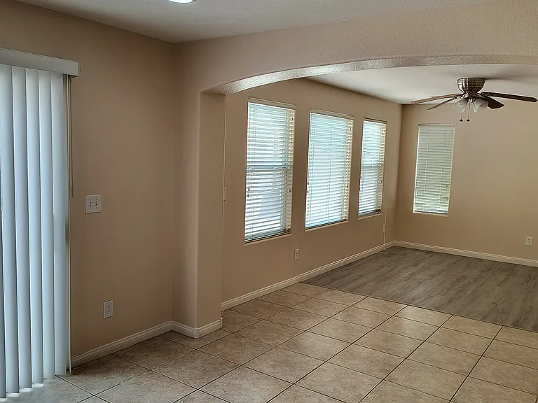 9006 Sosa Creek Ave — Photo 4