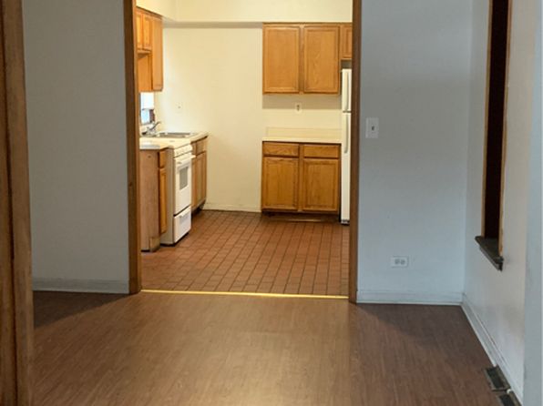 1319 Victoria Ave #4