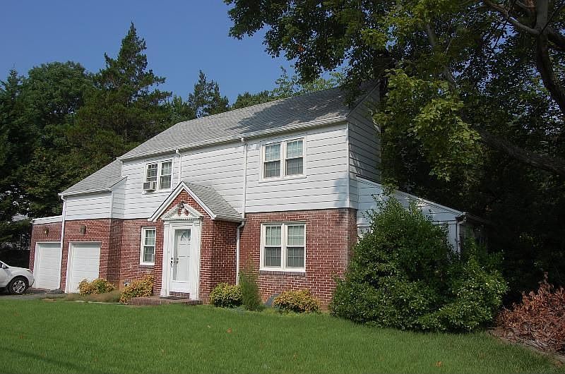 2nd image of 507 Foulk Rd