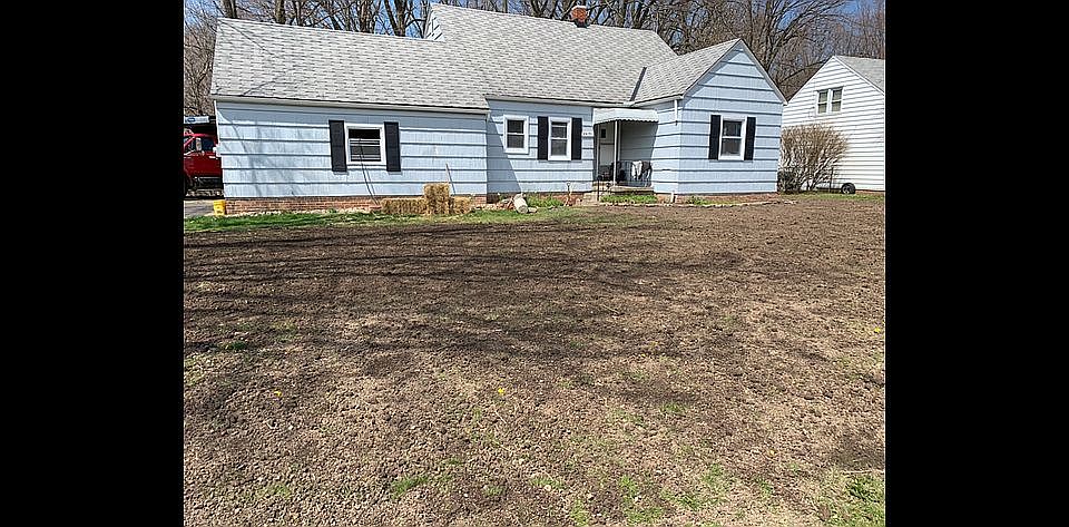 1st image of 24151 Effingham Blvd