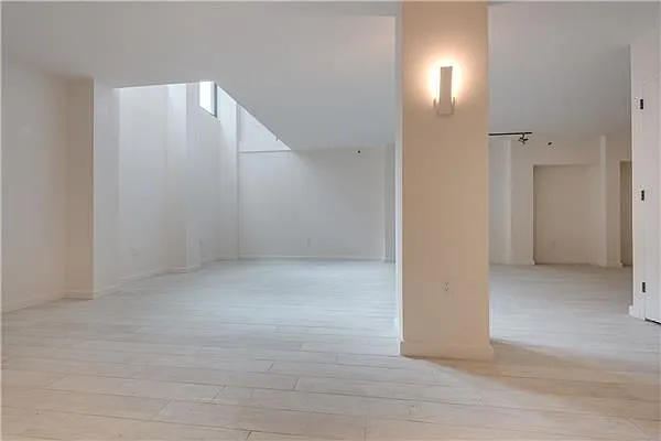 Rented by Park River | media 12