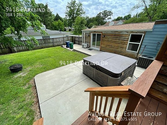 5th image of 9418 Parklind Dr