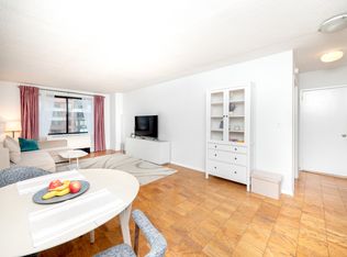 300 Rector Pl APT 8E, New York, NY 10280
