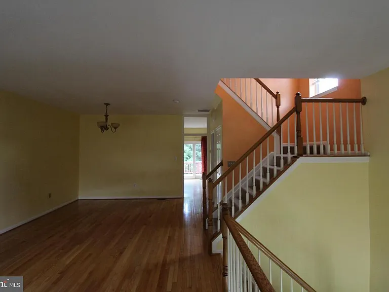 13230 Coppermill Dr — Photo 5
