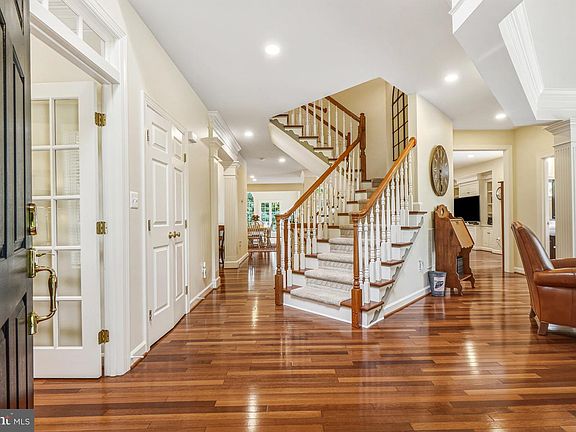 3rd image of 858 Still Creek Ln