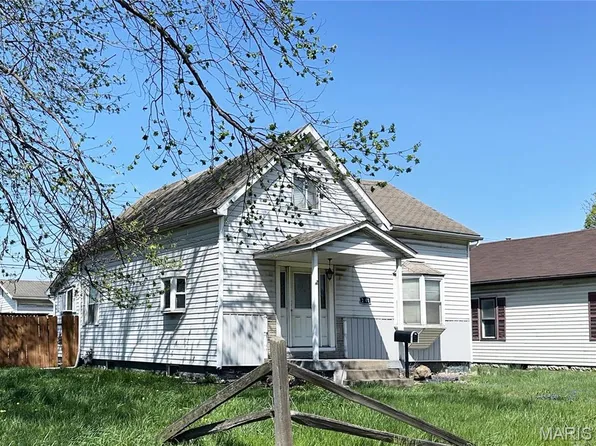 2301 E 25th St, Granite City, IL 62040