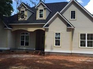 596 Pomaria St, Little Mountain, SC 29075