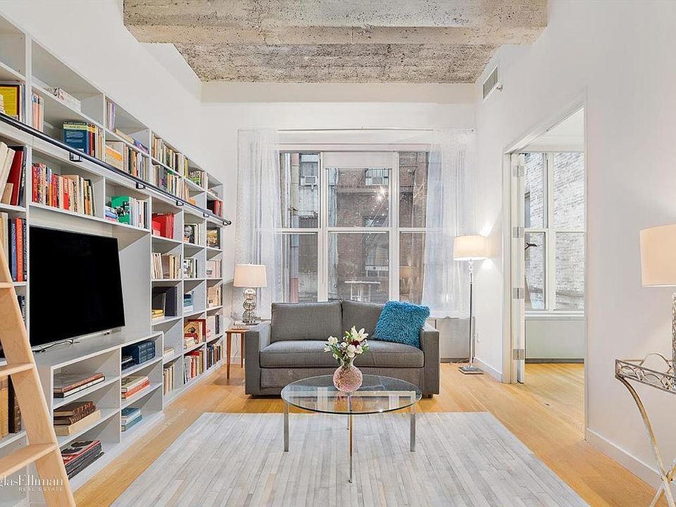 1st image of 419 W 55th St APT 2C