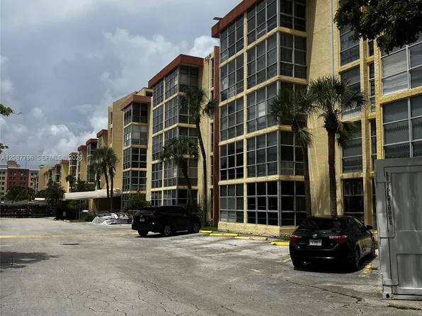 200 172nd St, Sunny Isles Beach, FL