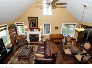 256 Cross St, Middletown, CT 06457