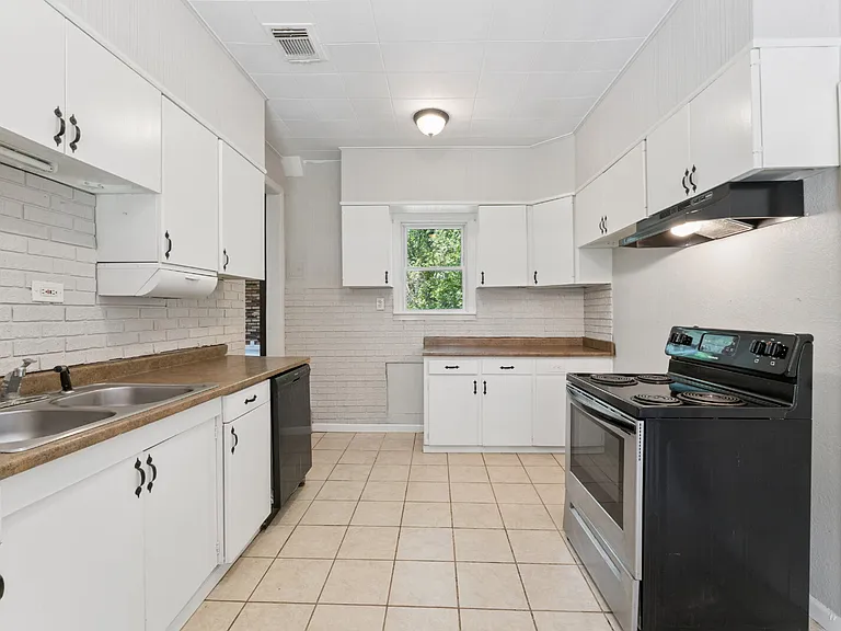 11106 Applewood Dr — Photo 9