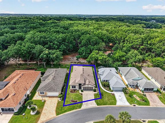 2nd image of 20634 Queen Alexandra Dr