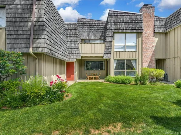 56 Gillies Lane #56, Norwalk, CT 06854