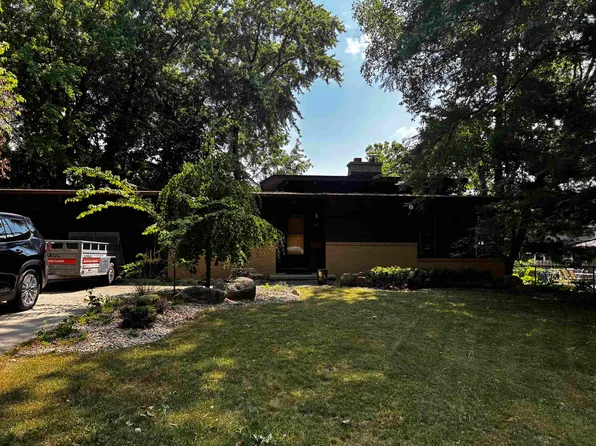 117 Alden Dr, Madison, WI 53705