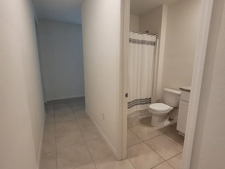 217 Duke Dr — Photo 35