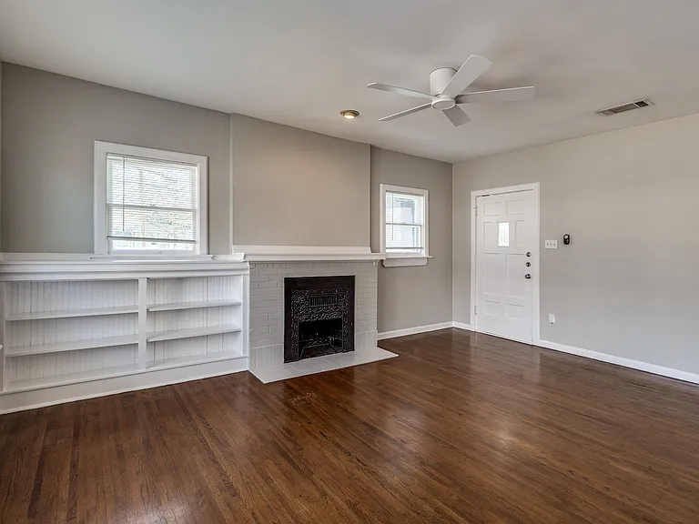 5011 Parkland Ave — Photo 7