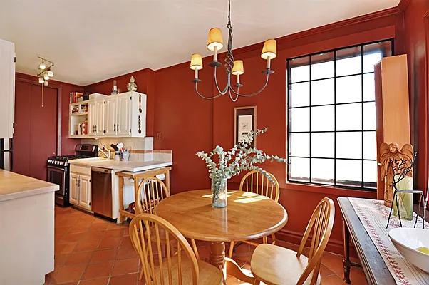 Sold by Corcoran | media 3