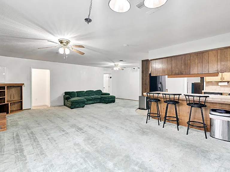 2352 Cabrillo Way — Photo 5