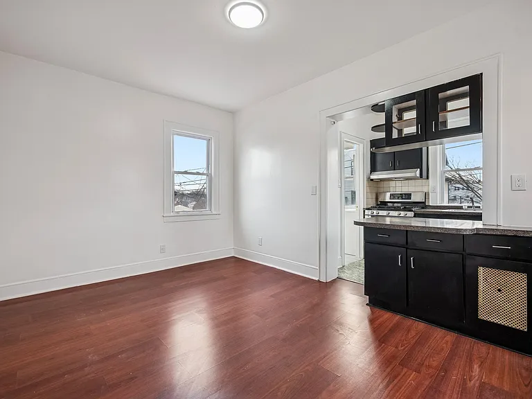 167 Silver Ave #1 — Photo 2