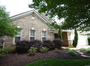 6930 Evanton Loch Rd, Charlotte, NC 28278