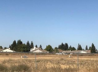 18221 S Campbell Ave, Escalon, CA 95320