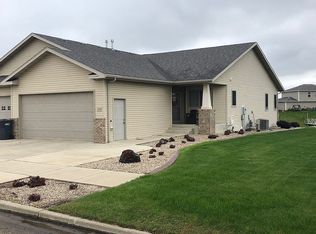 2314 Marina Rd SE, Mandan, ND 58554