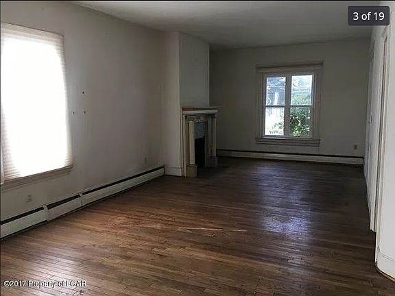 3rd image of 134 W River St #1