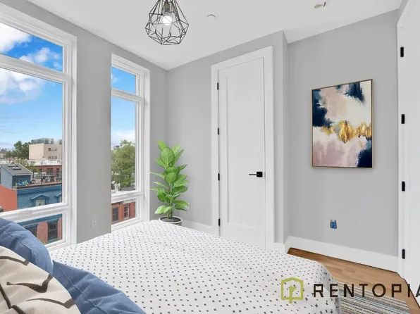 58 Palmetto Street image 5 of 10