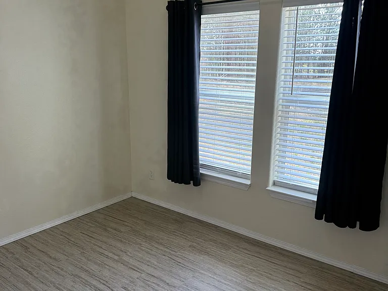 2115 W Arabian Ave — Photo 19