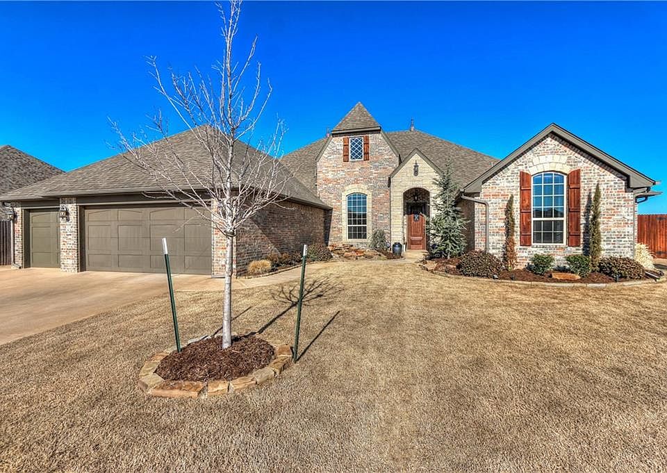 1st image of 14700 Stone Manor Dr