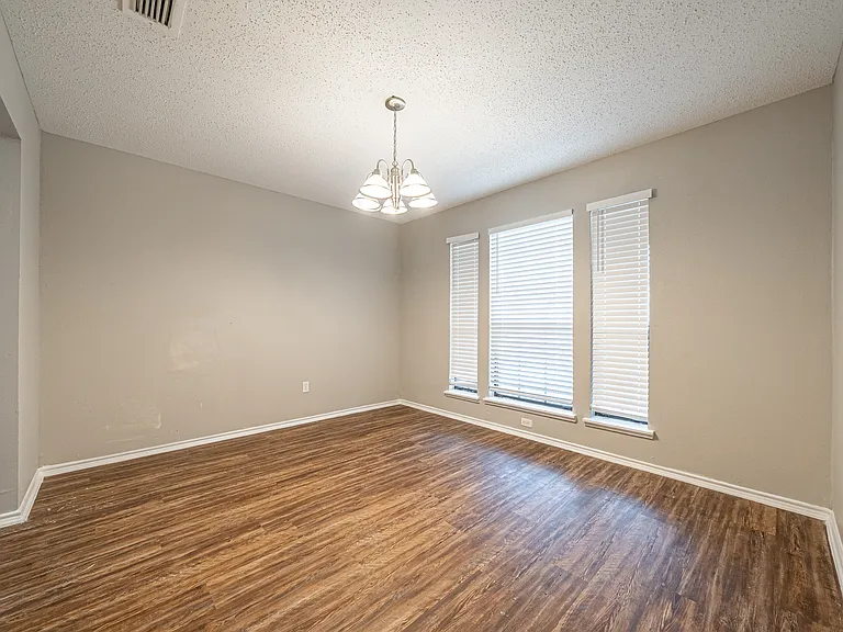 5223FawnLakeDrive-7_04032025