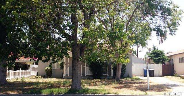 1st image of 7706 Genesta Ave