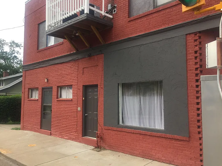 1449 State Ave #5 — Photo 7