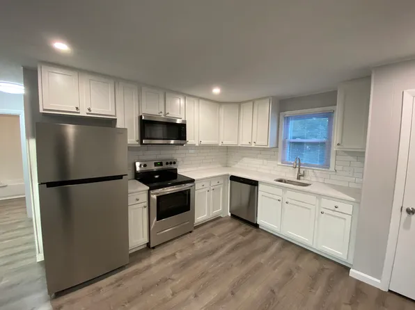 44 Stafford Street and 65 Worcester Road, 44 Stafford St #32, Charlton, MA 01507