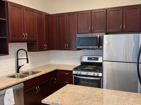 2648 W Walton St #2, Chicago, IL 60622