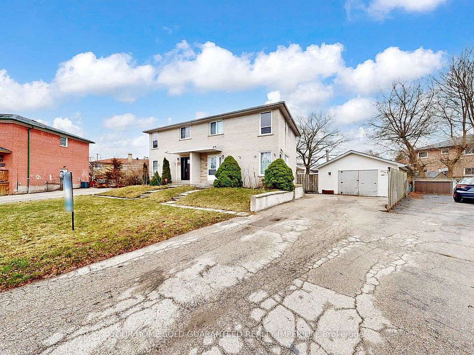 1st image of 28 Athenia Ct